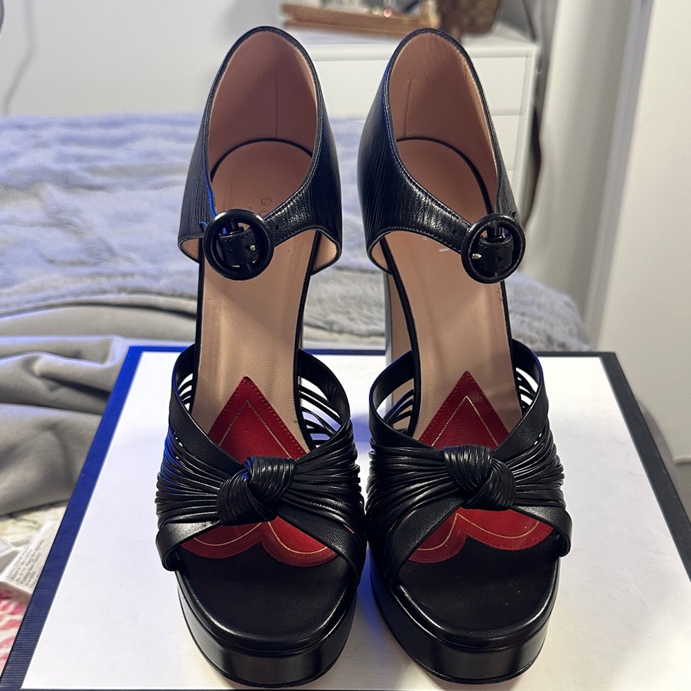 Gucci shoes +Box-Worn Once!
